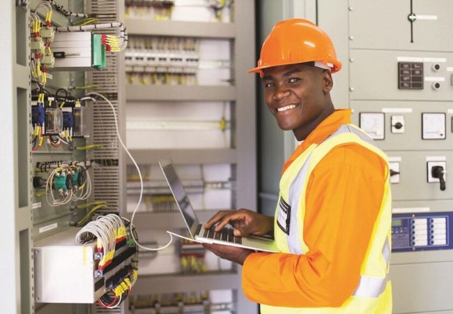 recrutare personal asiatic în industria mecanică și electrică
