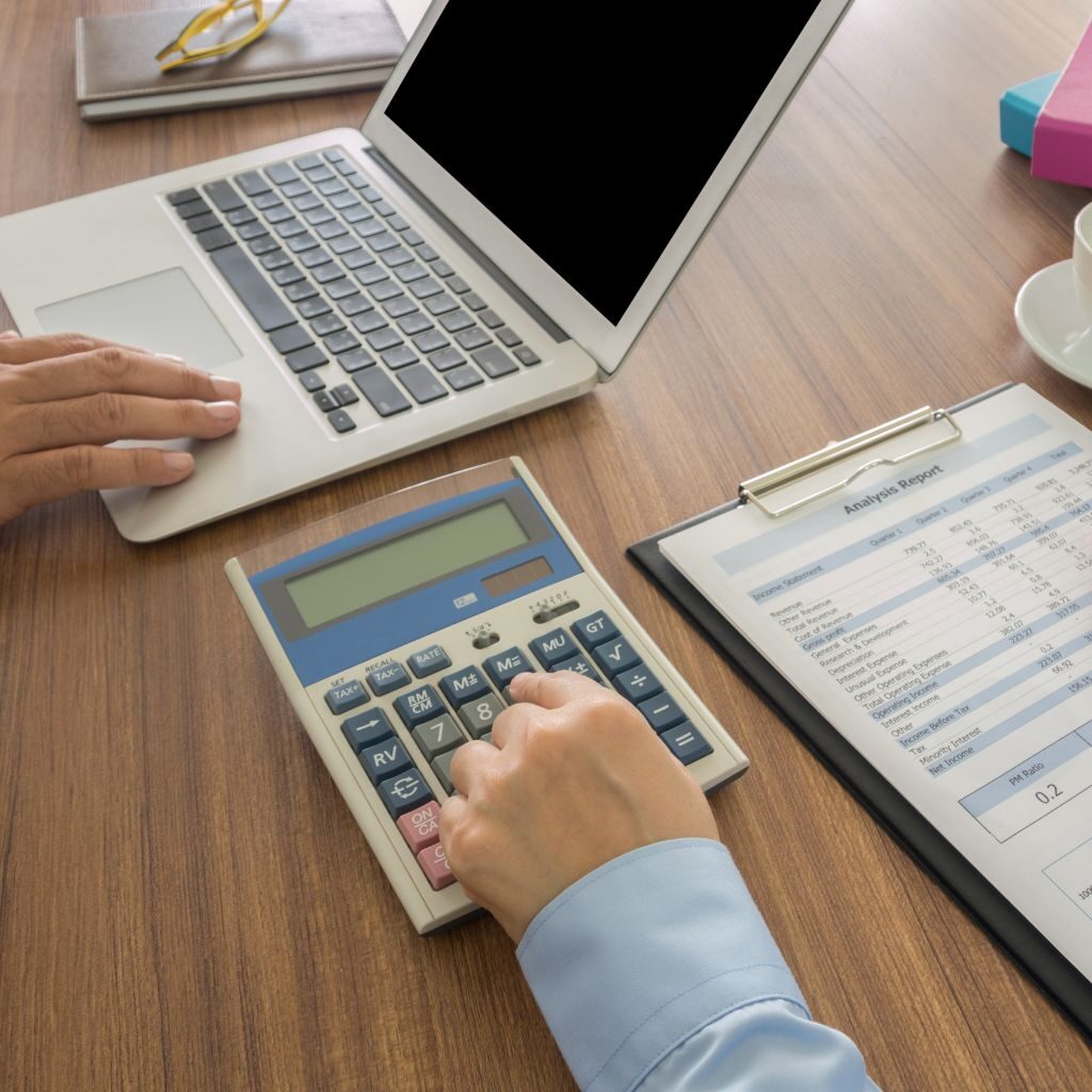 forță de muncă străină în servicii financiare