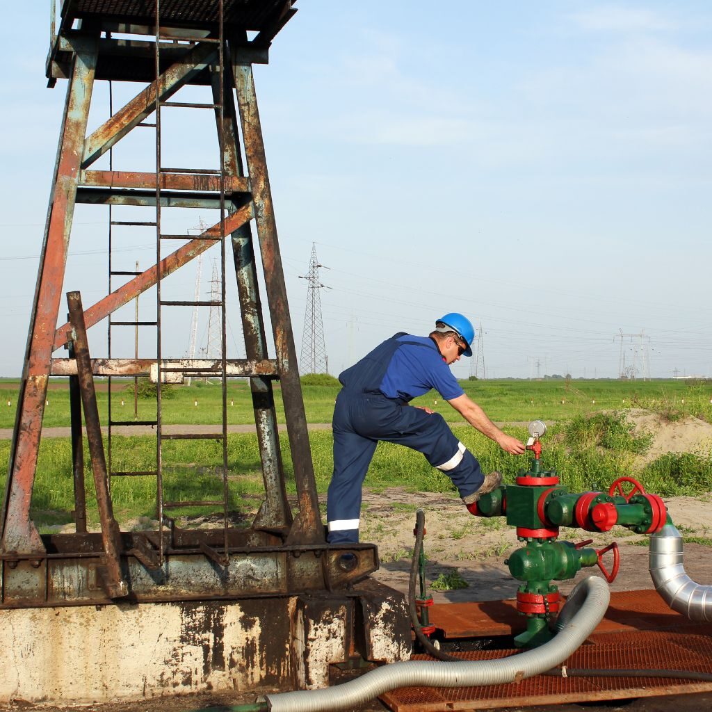 forță de muncă străină în industria de gaze și petrol